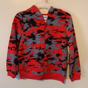 Size 8 boys jacket. New. Gray red, black.